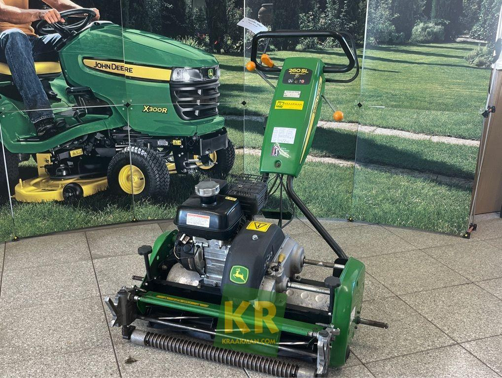 John Deere 260SL Precision Cut Greenmaaier - Muruniiduk: pilt 1 John Deere 260SL Precision Cut Greenmaaier - Muruniiduk: pilt 1