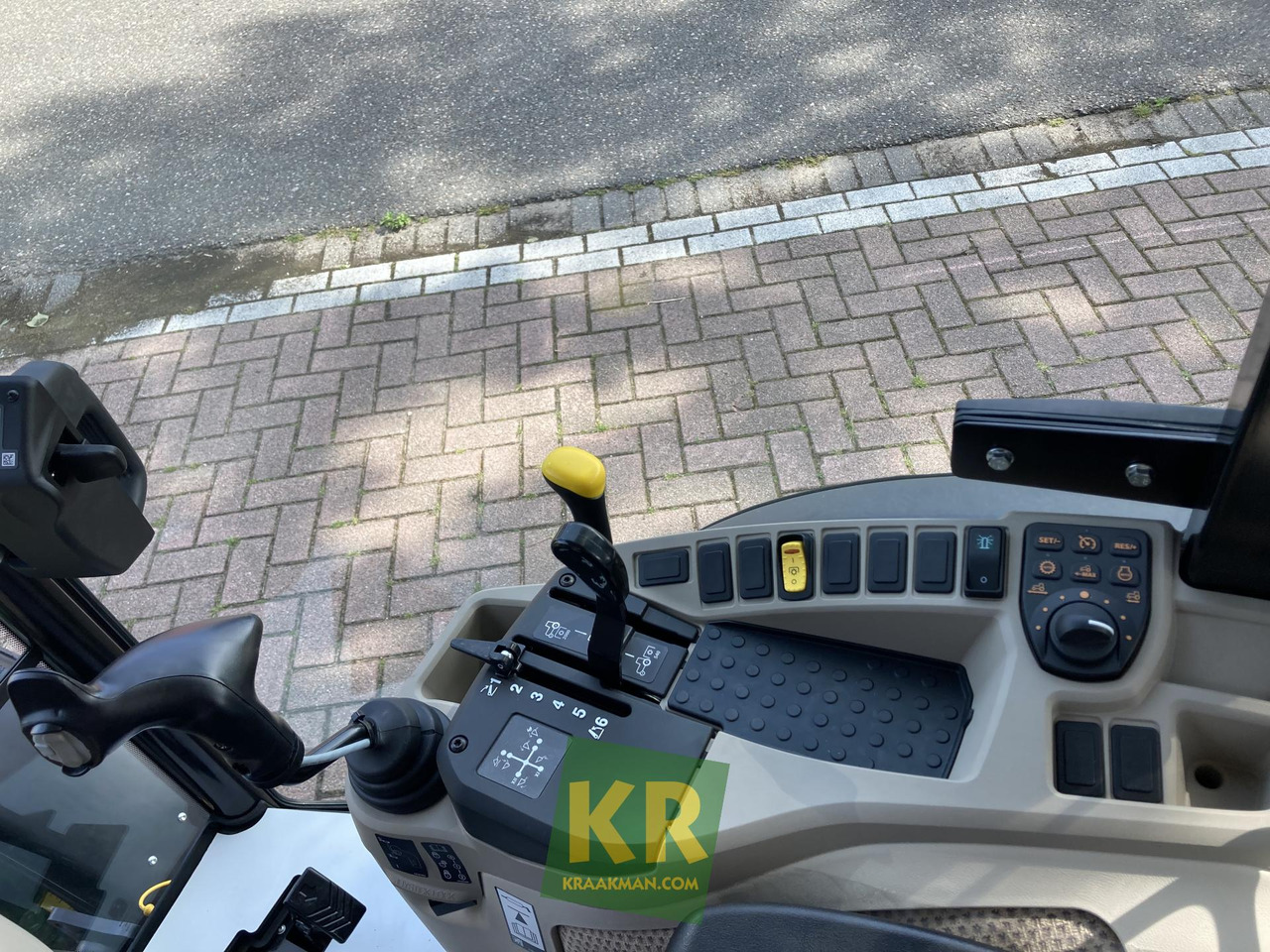 John Deere 3046R - Väiketraktor: pilt 5 John Deere 3046R - Väiketraktor: pilt 5