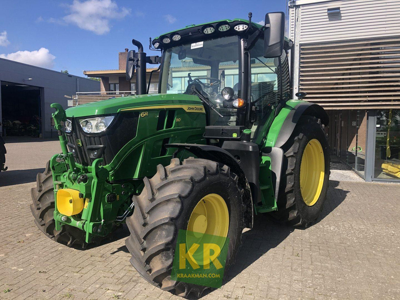 John Deere 6R 110 - Traktor: pilt 2 John Deere 6R 110 - Traktor: pilt 2