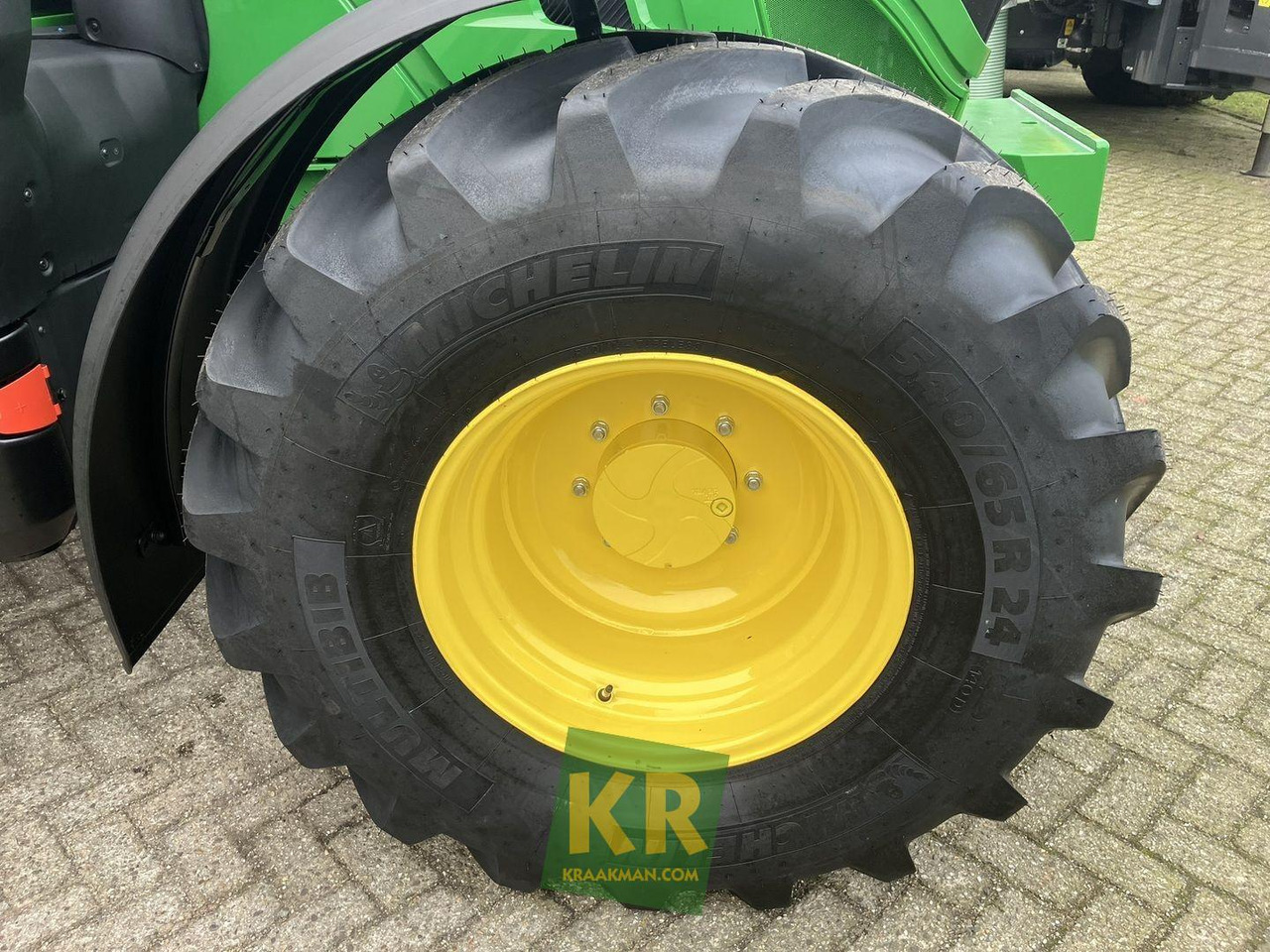 Multibib 540/65R24 Michelin - Komplektne ratas - Põllutööseade: pilt 1 Multibib 540/65R24 Michelin - Komplektne ratas - Põllutööseade: pilt 1