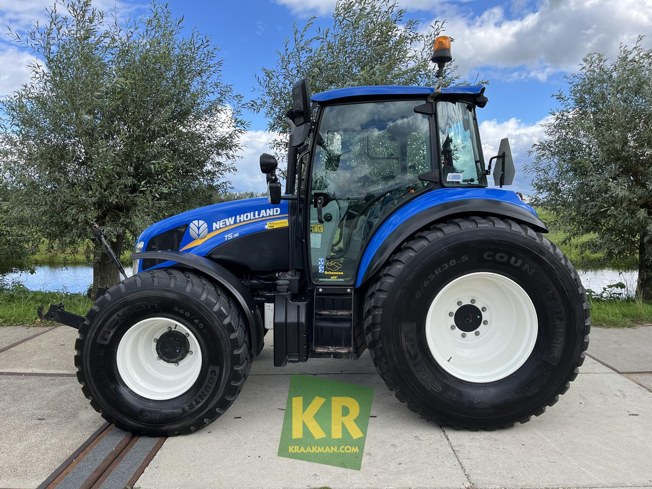 New Holland T5.95 - Traktor: pilt 2 New Holland T5.95 - Traktor: pilt 2