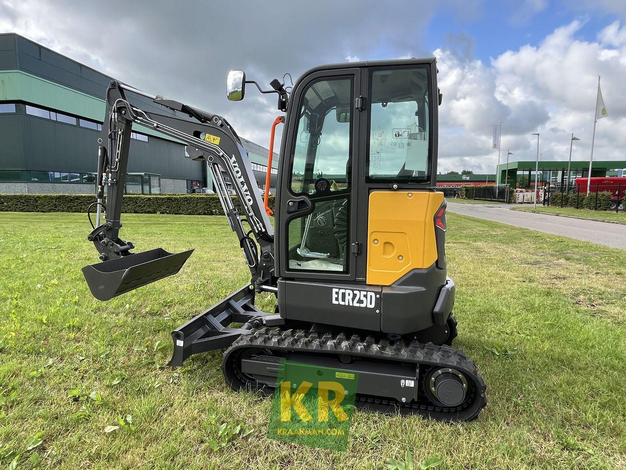 Volvo ECR 25 DFL - Miniekskavaator: pilt 1 Volvo ECR 25 DFL - Miniekskavaator: pilt 1