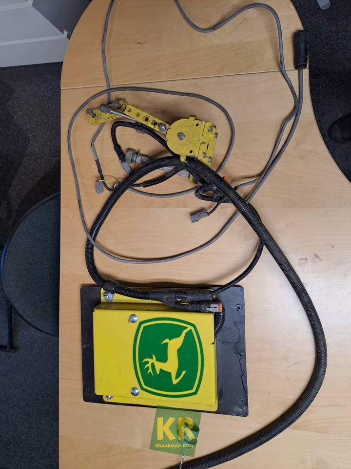 ISteer hardware John Deere - Elektrisüsteem - Põllutööseade: pilt 1 ISteer hardware John Deere - Elektrisüsteem - Põllutööseade: pilt 1