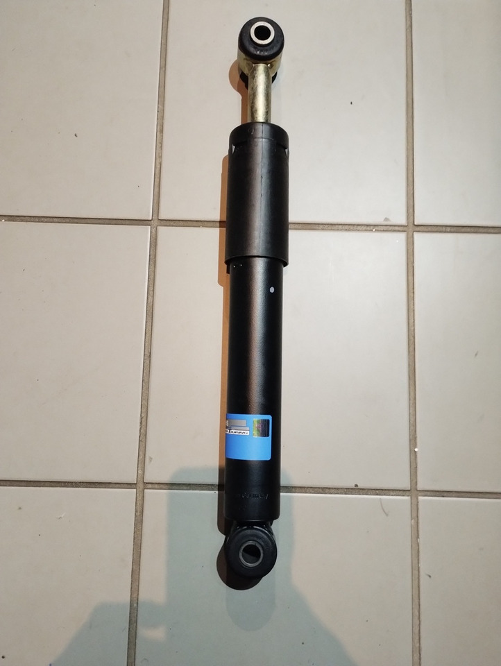 AMORTYZATOR KABINY MERCEDES ACTROS MP1 MP2 MP3 9428904719 SACHS 131275 - Kabiini vedrustus: pilt 1 AMORTYZATOR KABINY MERCEDES ACTROS MP1 MP2 MP3 9428904719 SACHS 131275 - Kabiini vedrustus: pilt 1
