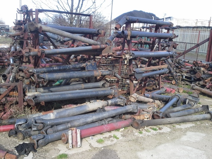 MERCEDES-BENZ Actros MP1 MP2 MP3 4x2 4x4 6x2 6x4 6x6 8x2 8x4 8x6 8x8 - Kardaan - Veoauto: pilt 2 MERCEDES-BENZ Actros MP1 MP2 MP3 4x2 4x4 6x2 6x4 6x6 8x2 8x4 8x6 8x8 - Kardaan - Veoauto: pilt 2