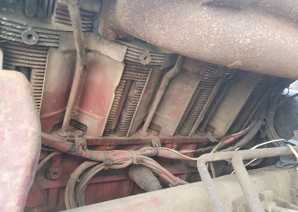 Silnik DEUTZ BF8L513 V8 TURBO - Mootor - Veoauto: pilt 4 Silnik DEUTZ BF8L513 V8 TURBO - Mootor - Veoauto: pilt 4