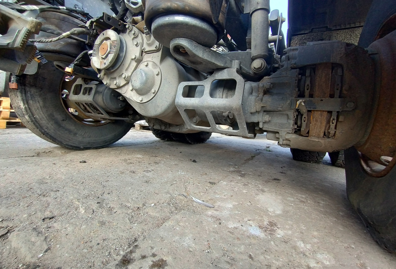 Volvo Rear axle differential LIFTING AXLE FH 500 FH 550 8x4 6x4 RTS2370A MS15VE 2.83 - Telg ja varuosad: pilt 1 Volvo Rear axle differential LIFTING AXLE FH 500 FH 550 8x4 6x4 RTS2370A MS15VE 2.83 - Telg ja varuosad: pilt 1