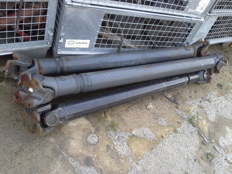 WAŁ NAPĘDOWY MERCEDES SK 3228 3234 3535 3538 3544 3548 3550 3553 8X4 8X6 8X8 - Kardaan: pilt 2 WAŁ NAPĘDOWY MERCEDES SK 3228 3234 3535 3538 3544 3548 3550 3553 8X4 8X6 8X8 - Kardaan: pilt 2