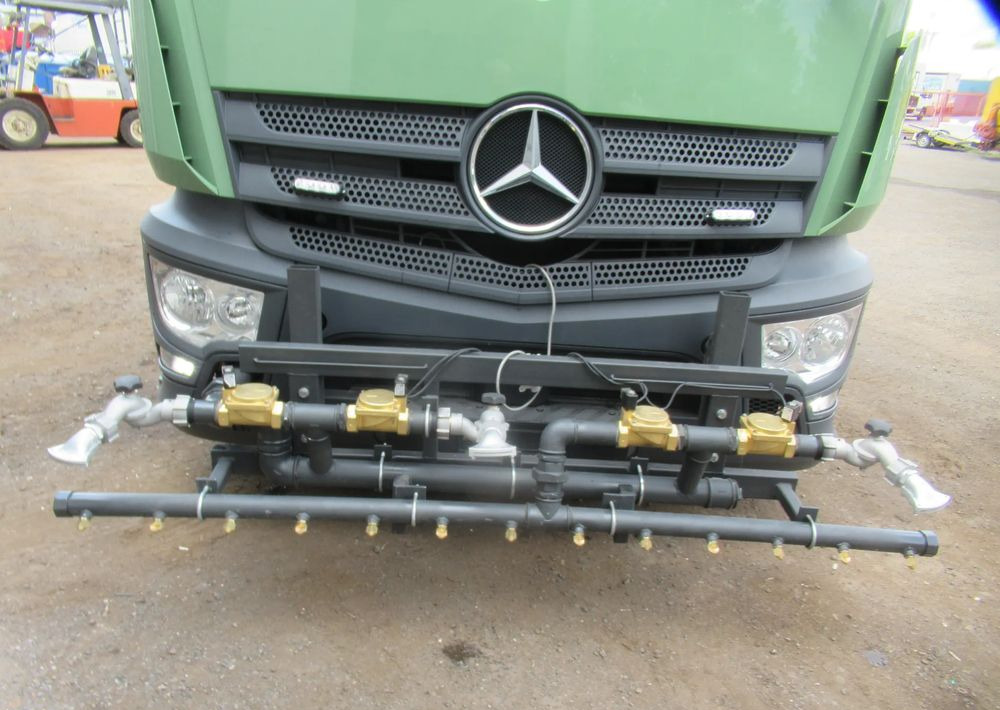 Mercedes-Benz Antos 1830 - Prügiauto: pilt 2 Mercedes-Benz Antos 1830 - Prügiauto: pilt 2