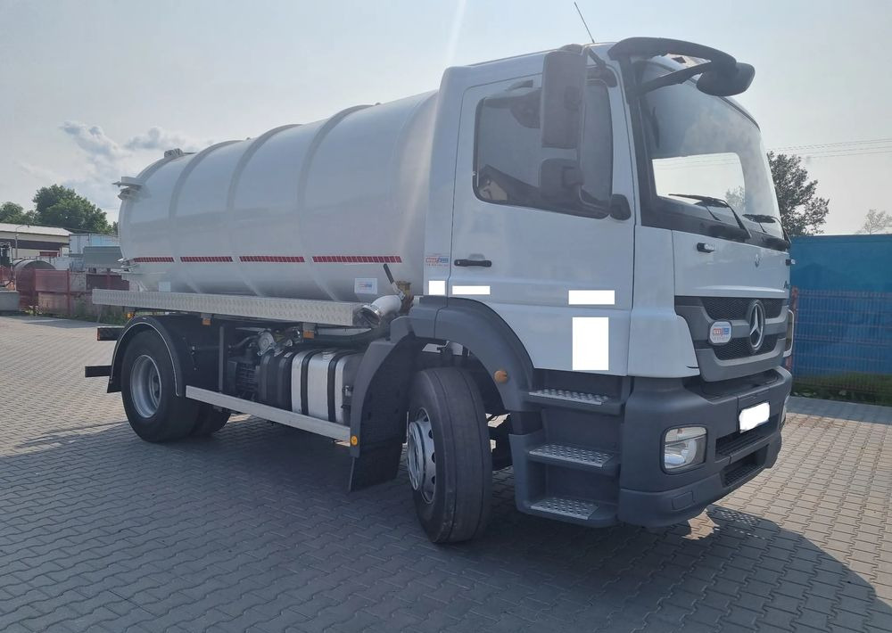 Mercedes-Benz Axor 1829 1833 - Prügiauto: pilt 2 Mercedes-Benz Axor 1829 1833 - Prügiauto: pilt 2
