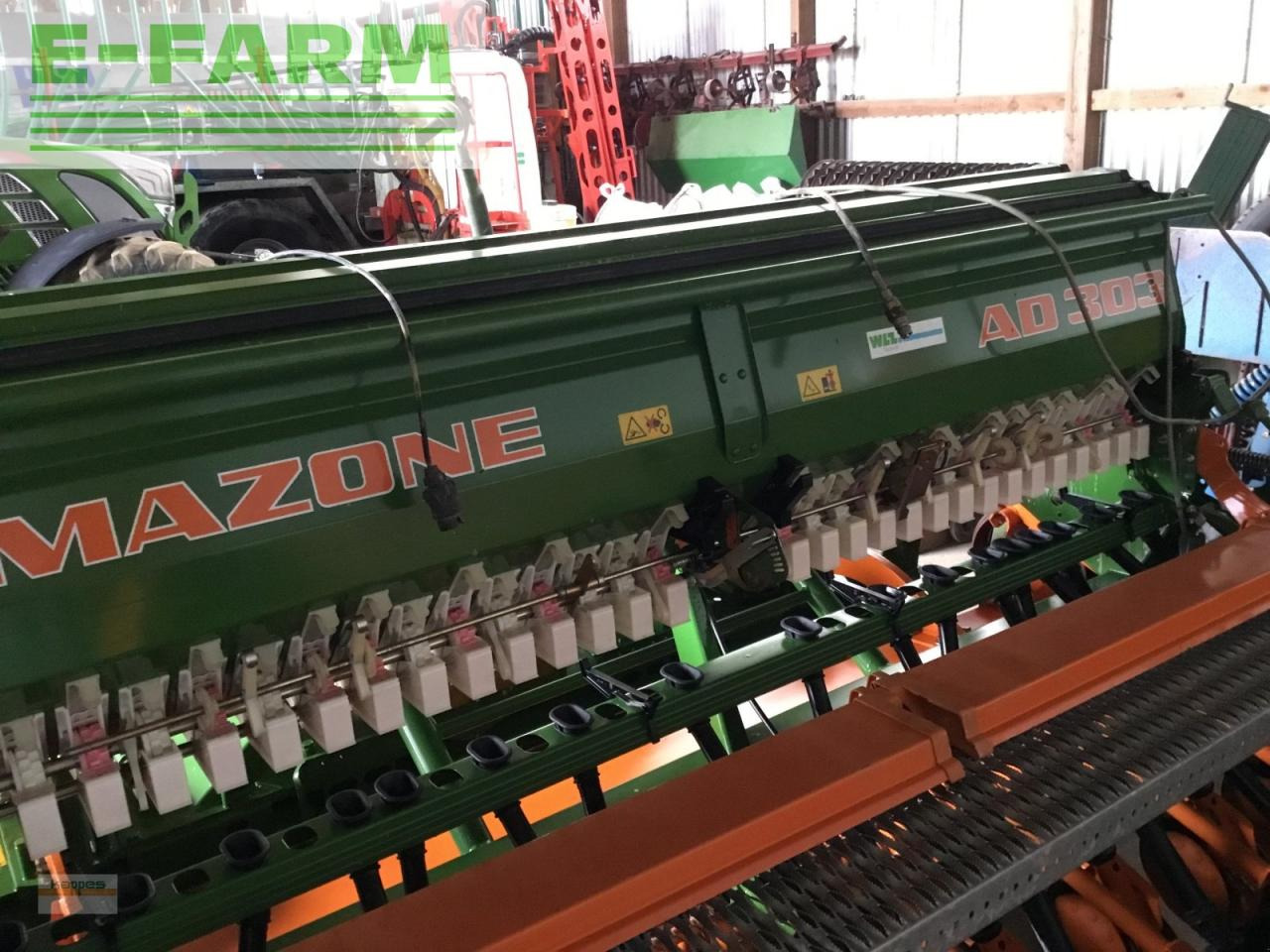 Amazone kg303 +ad303 - Kombain-külvimasin: pilt 3 Amazone kg303 +ad303 - Kombain-külvimasin: pilt 3