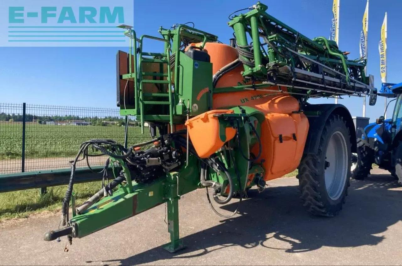 Amazone ux 4200 - Järelveetav pritsija: pilt 1 Amazone ux 4200 - Järelveetav pritsija: pilt 1