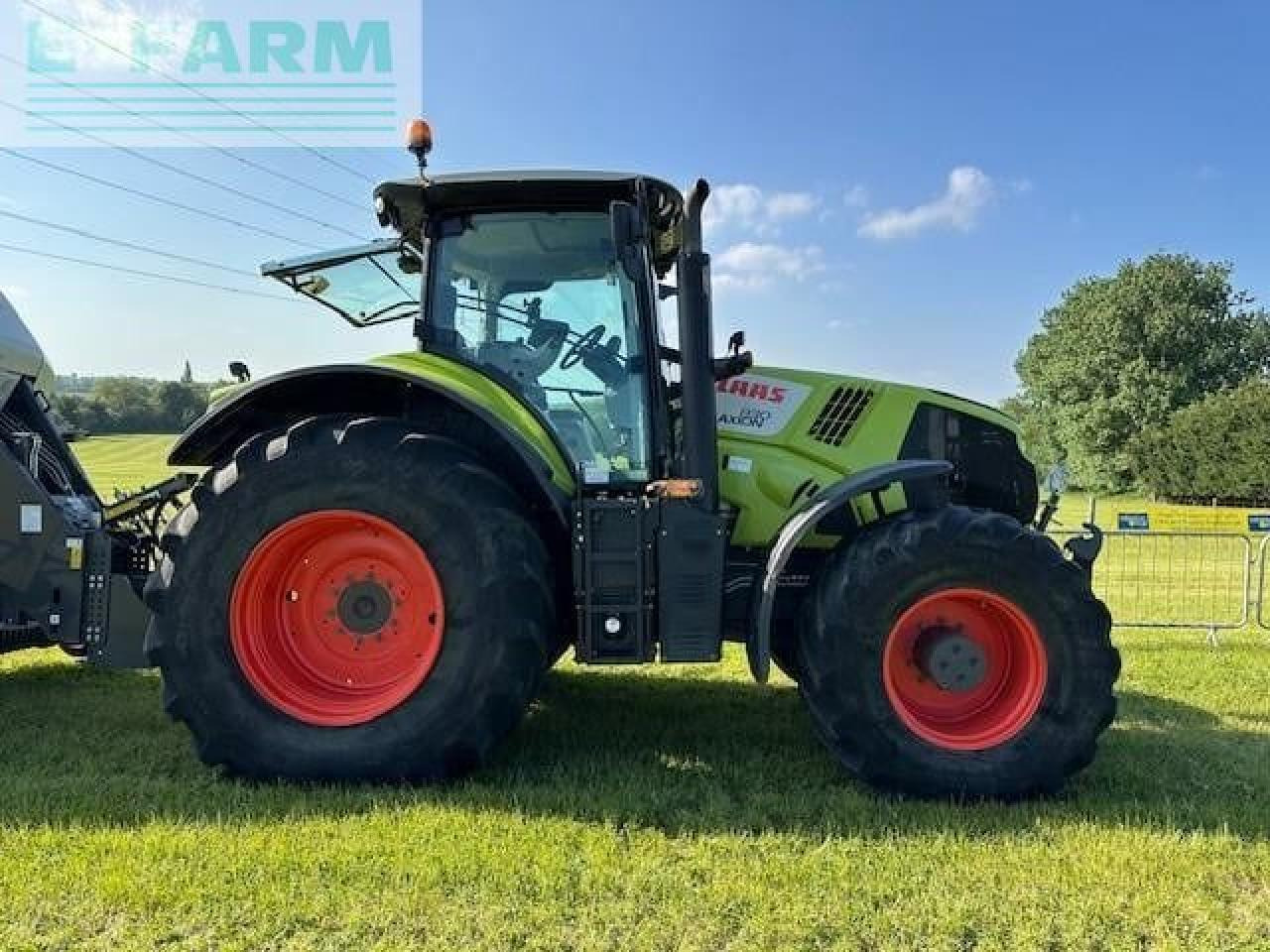 CLAAS AXION 830 - Traktor: pilt 4 CLAAS AXION 830 - Traktor: pilt 4