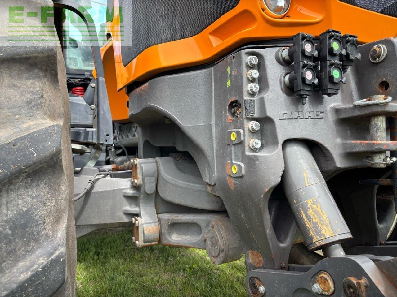 Traktor CLAAS AXION 920 with SCR: pilt 49