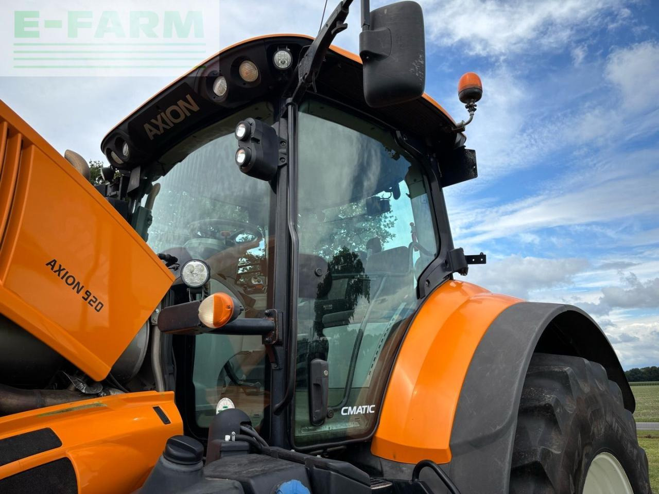 Traktor CLAAS AXION 920 with SCR: pilt 31
