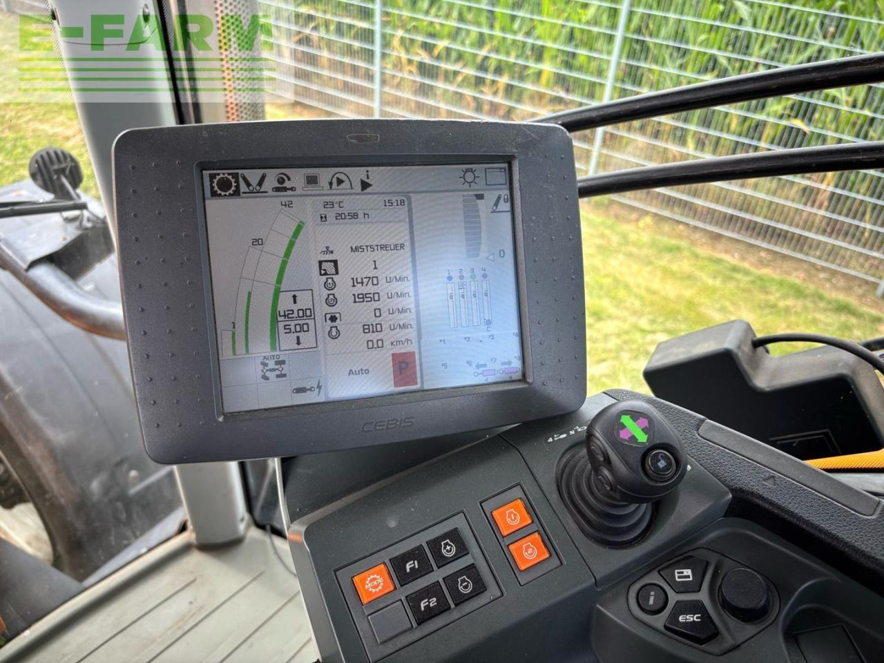Traktor CLAAS AXION 920 with SCR: pilt 35