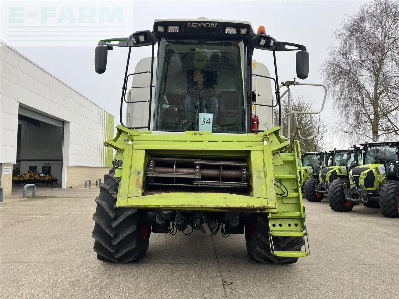 CLAAS LEXION 530 M - Kombain: pilt 2 CLAAS LEXION 530 M - Kombain: pilt 2