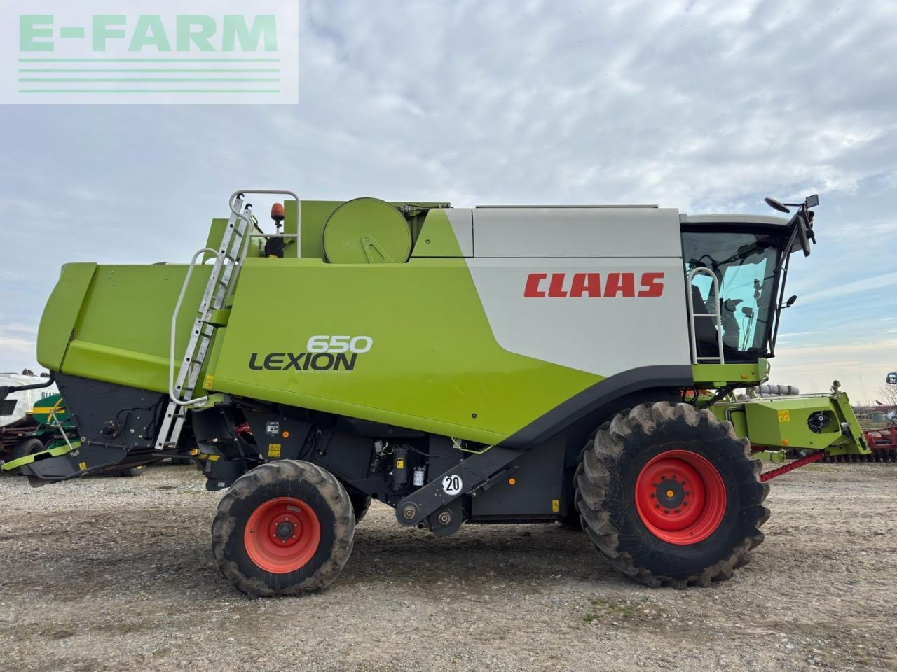 CLAAS Lexion 650 - Kombain: pilt 4 CLAAS Lexion 650 - Kombain: pilt 4