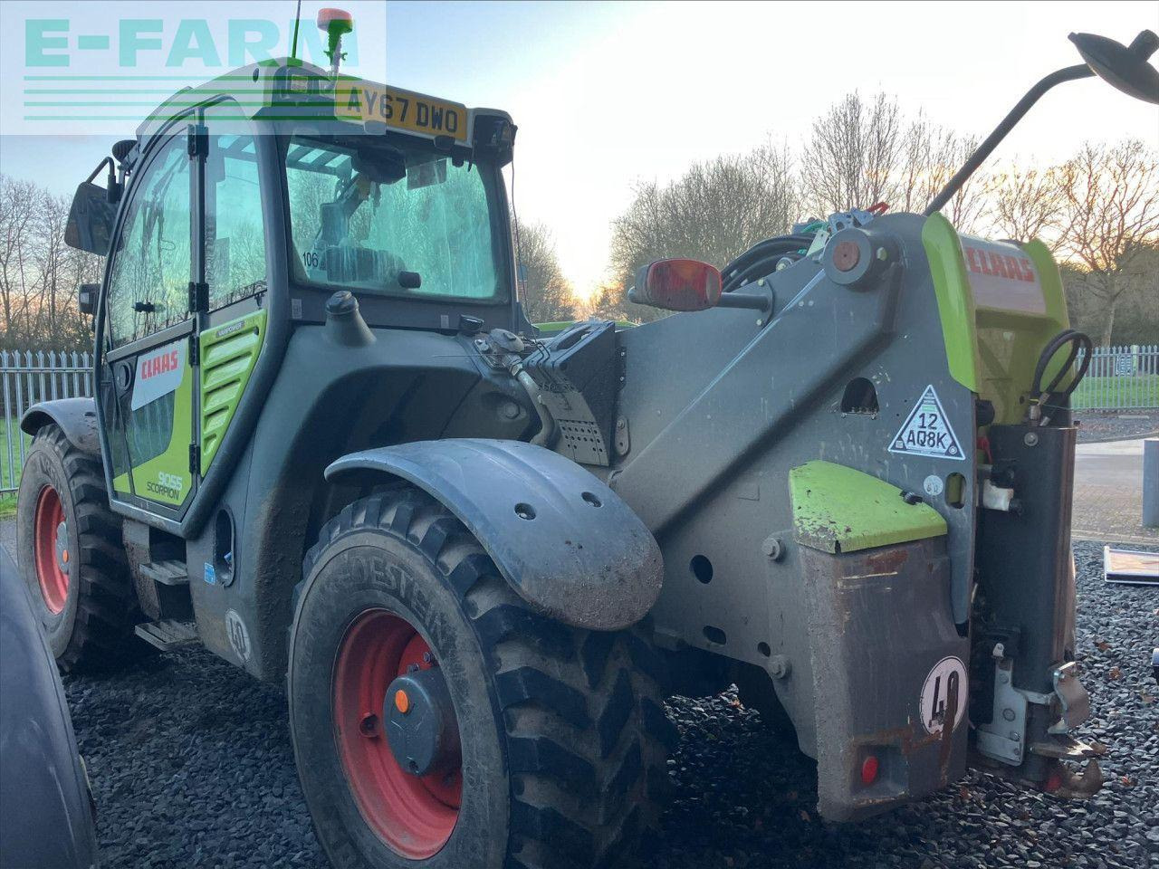 CLAAS SCORPION 9055 - Teleskooplaadur: pilt 3 CLAAS SCORPION 9055 - Teleskooplaadur: pilt 3