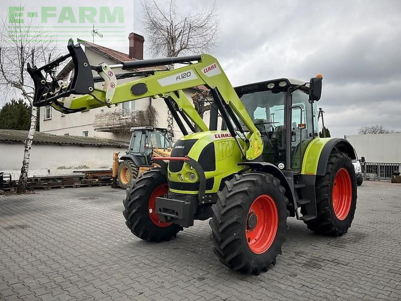 CLAAS ares 617 atz + claas fl120 ATZ - Traktor: pilt 1 CLAAS ares 617 atz + claas fl120 ATZ - Traktor: pilt 1