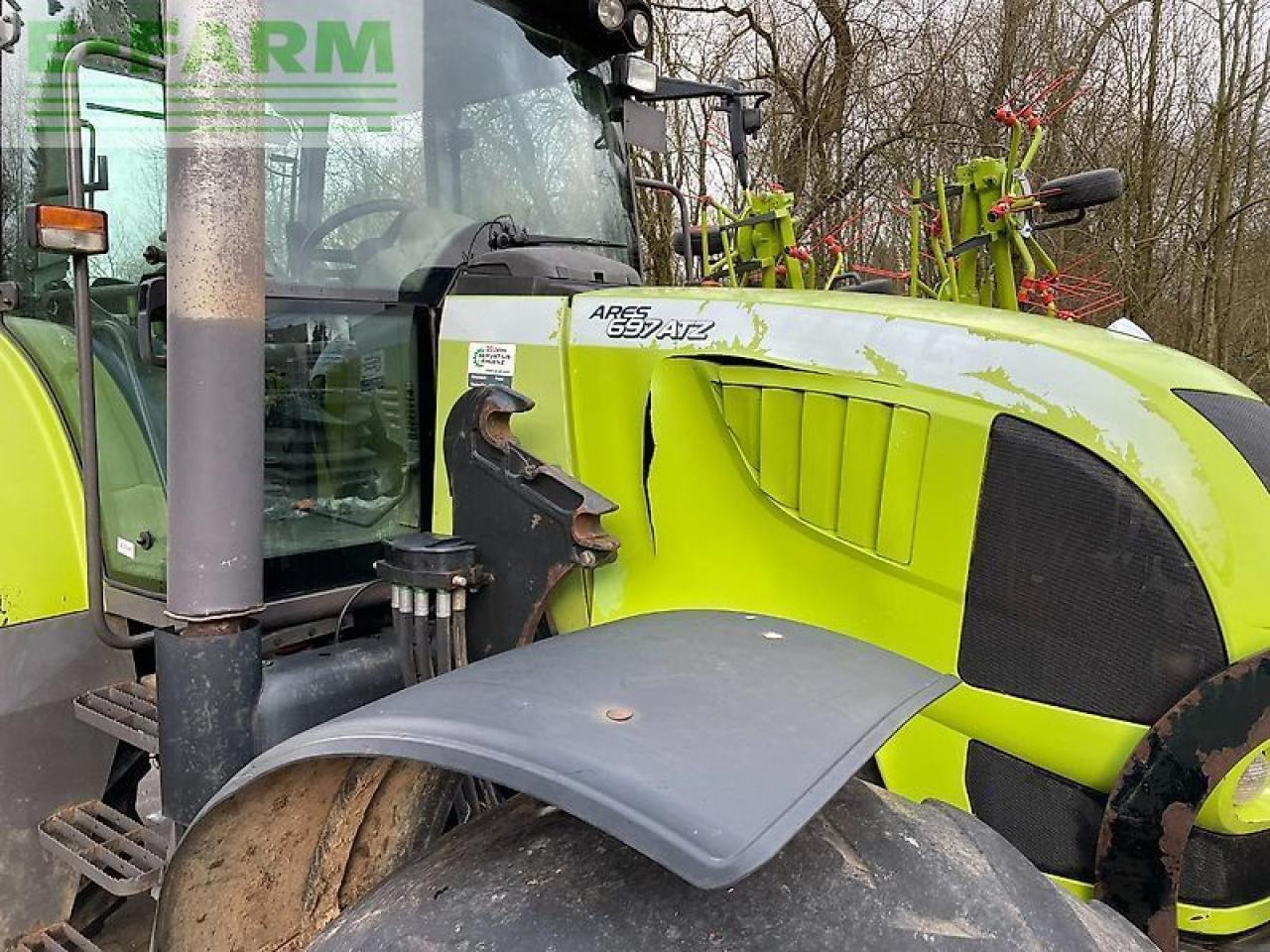 Traktor CLAAS ares 697 atz mit fronthydraulik und frontladerkonsolen stoll ATZ: pilt 9