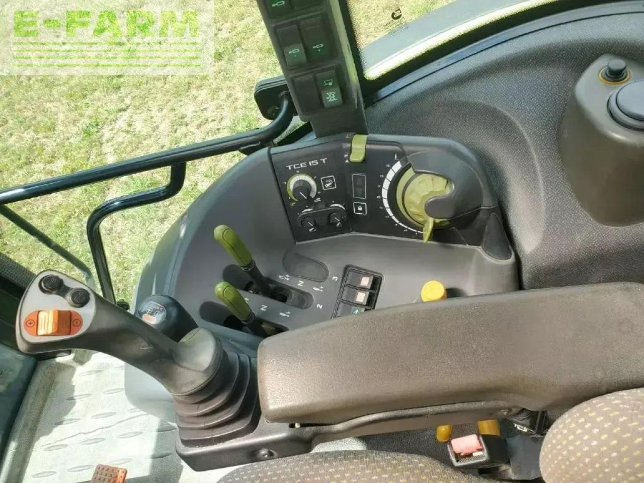 CLAAS arion 410 - Traktor: pilt 5 CLAAS arion 410 - Traktor: pilt 5