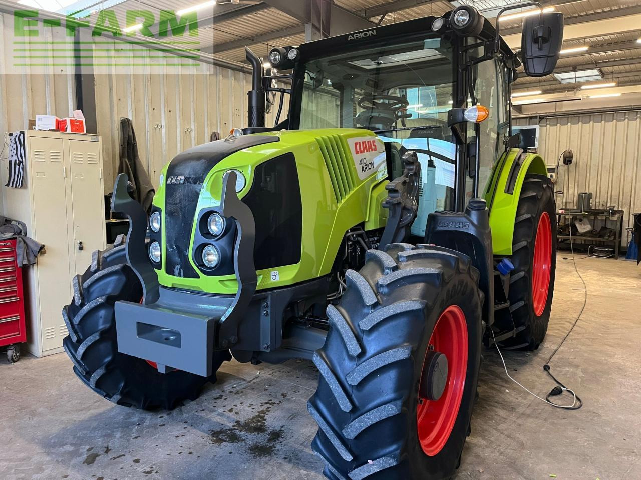 CLAAS arion 410 (a52/100) - Traktor: pilt 2 CLAAS arion 410 (a52/100) - Traktor: pilt 2
