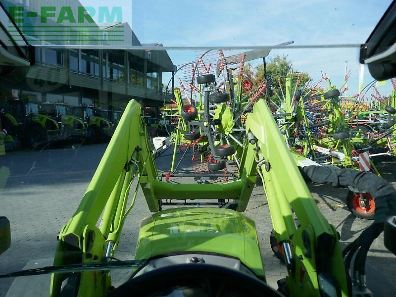 Traktor CLAAS arion 420: pilt 9