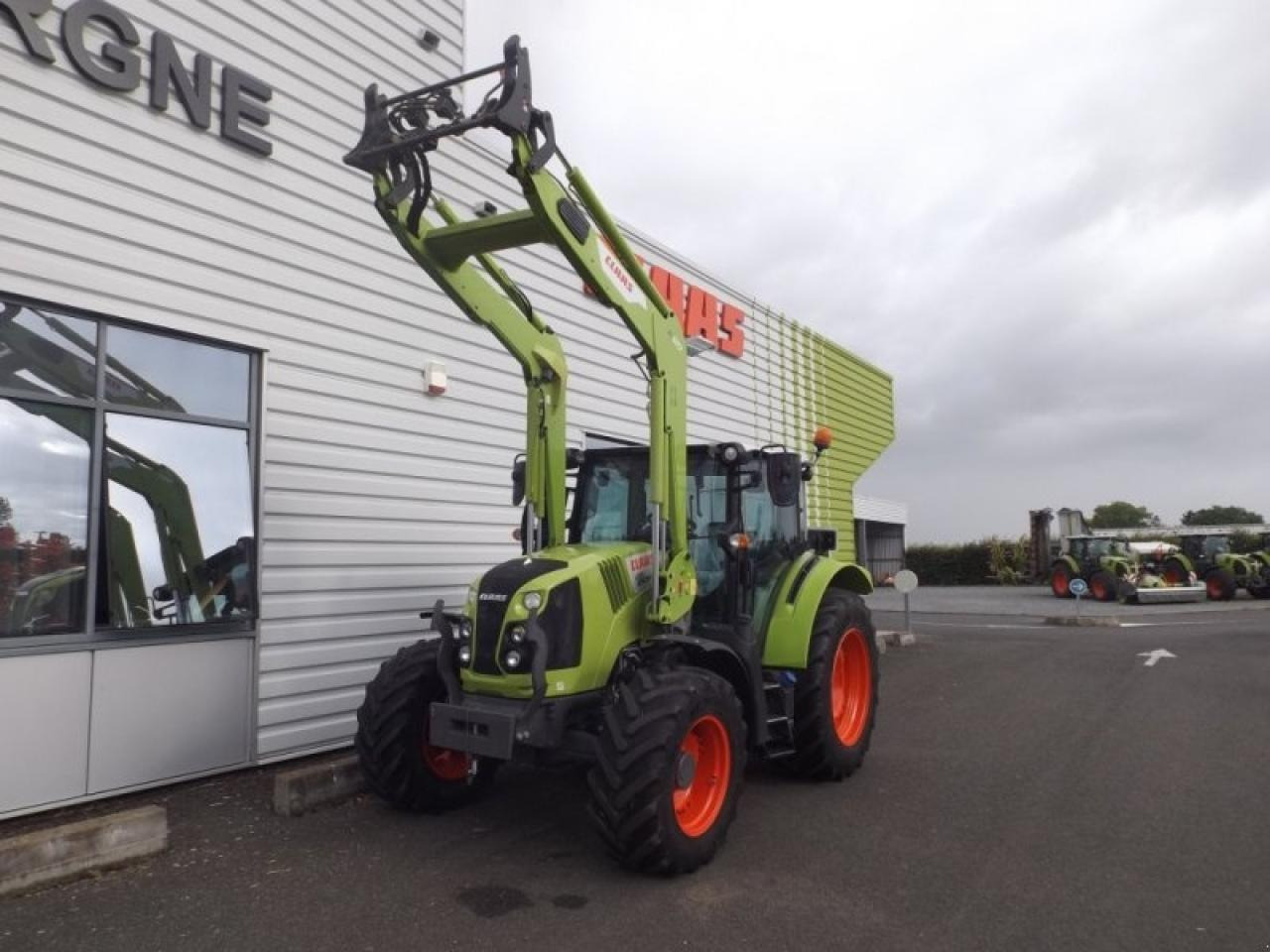 CLAAS arion 430 mr business - Traktor: pilt 1 CLAAS arion 430 mr business - Traktor: pilt 1