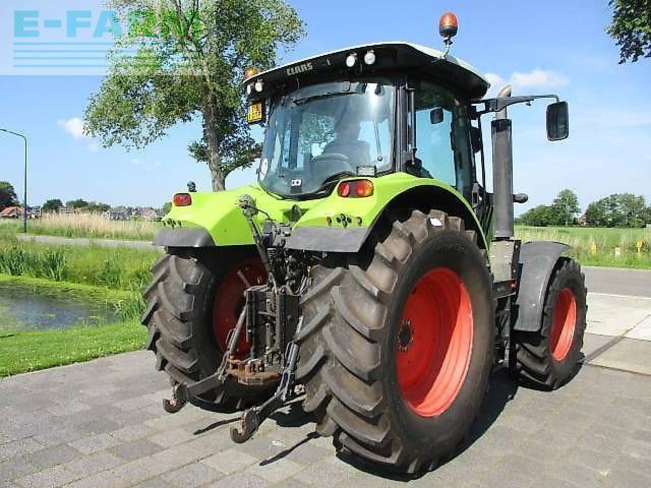 CLAAS arion 520 - Traktor: pilt 5 CLAAS arion 520 - Traktor: pilt 5