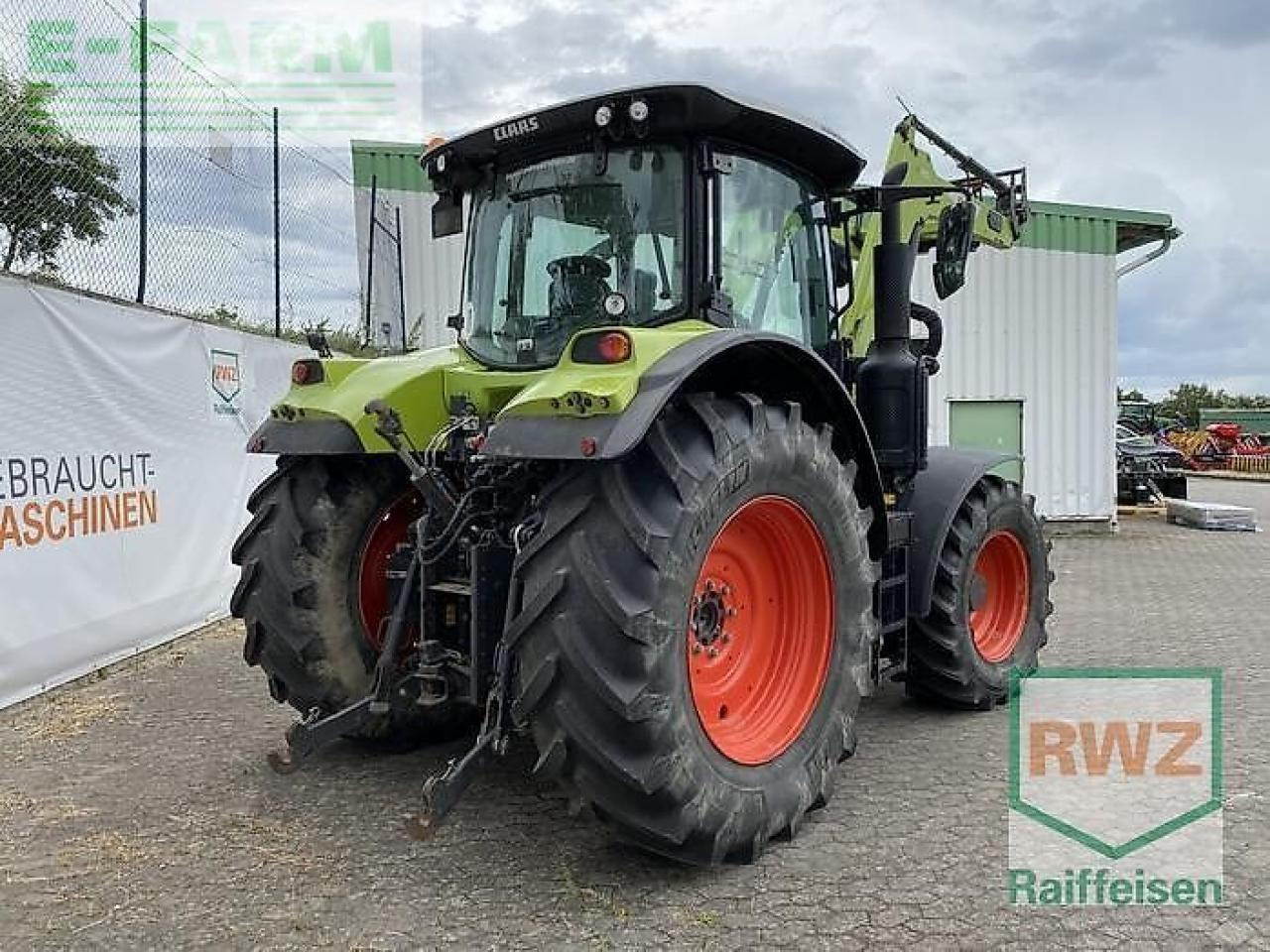 CLAAS arion 530 cis CIS - Traktor: pilt 2 CLAAS arion 530 cis CIS - Traktor: pilt 2