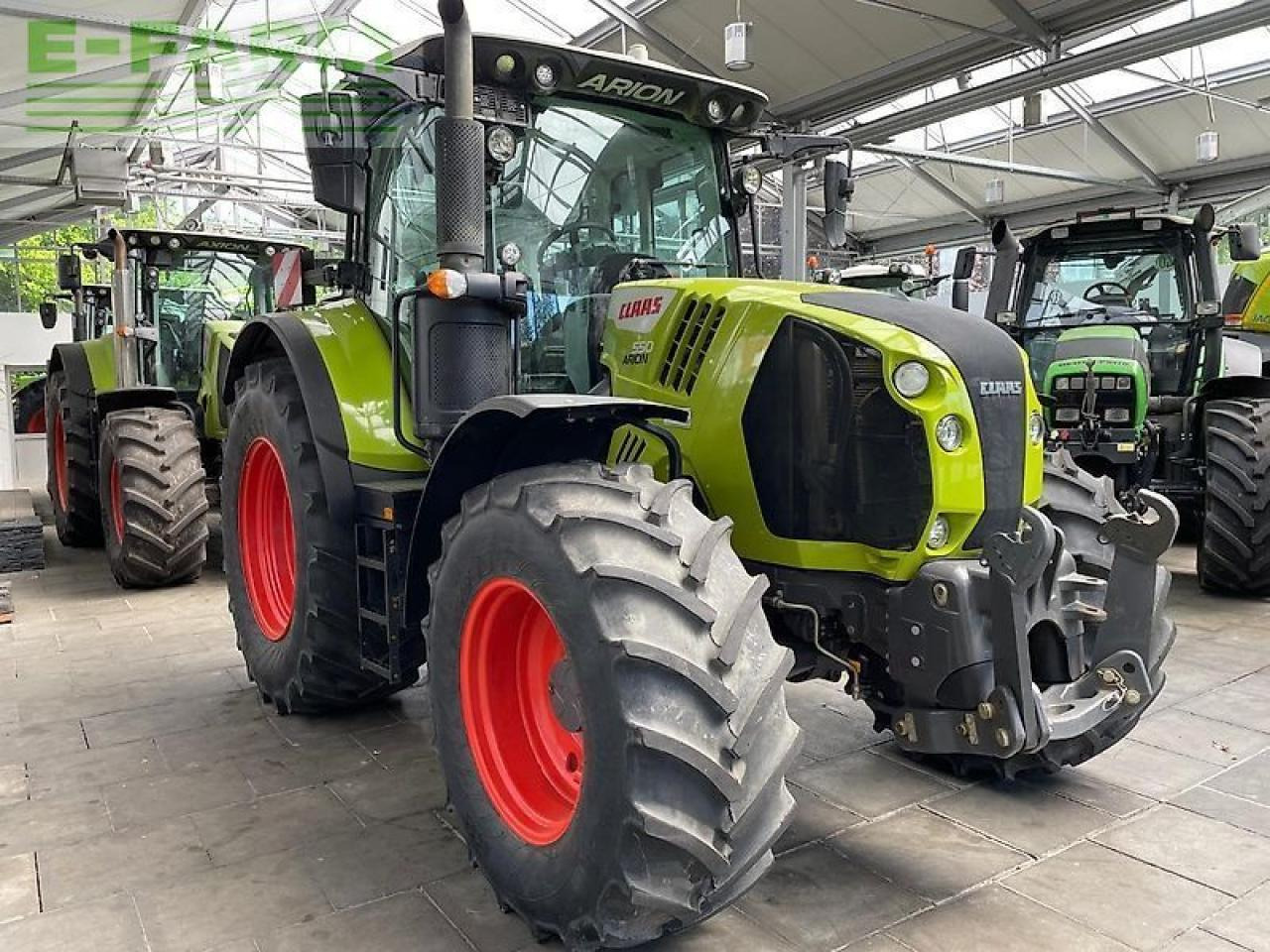 CLAAS arion 550 hexashift cis HEXASHIFT CIS - Traktor: pilt 1 CLAAS arion 550 hexashift cis HEXASHIFT CIS - Traktor: pilt 1