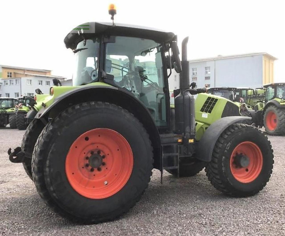 CLAAS arion 630 hexa - Traktor: pilt 3 CLAAS arion 630 hexa - Traktor: pilt 3