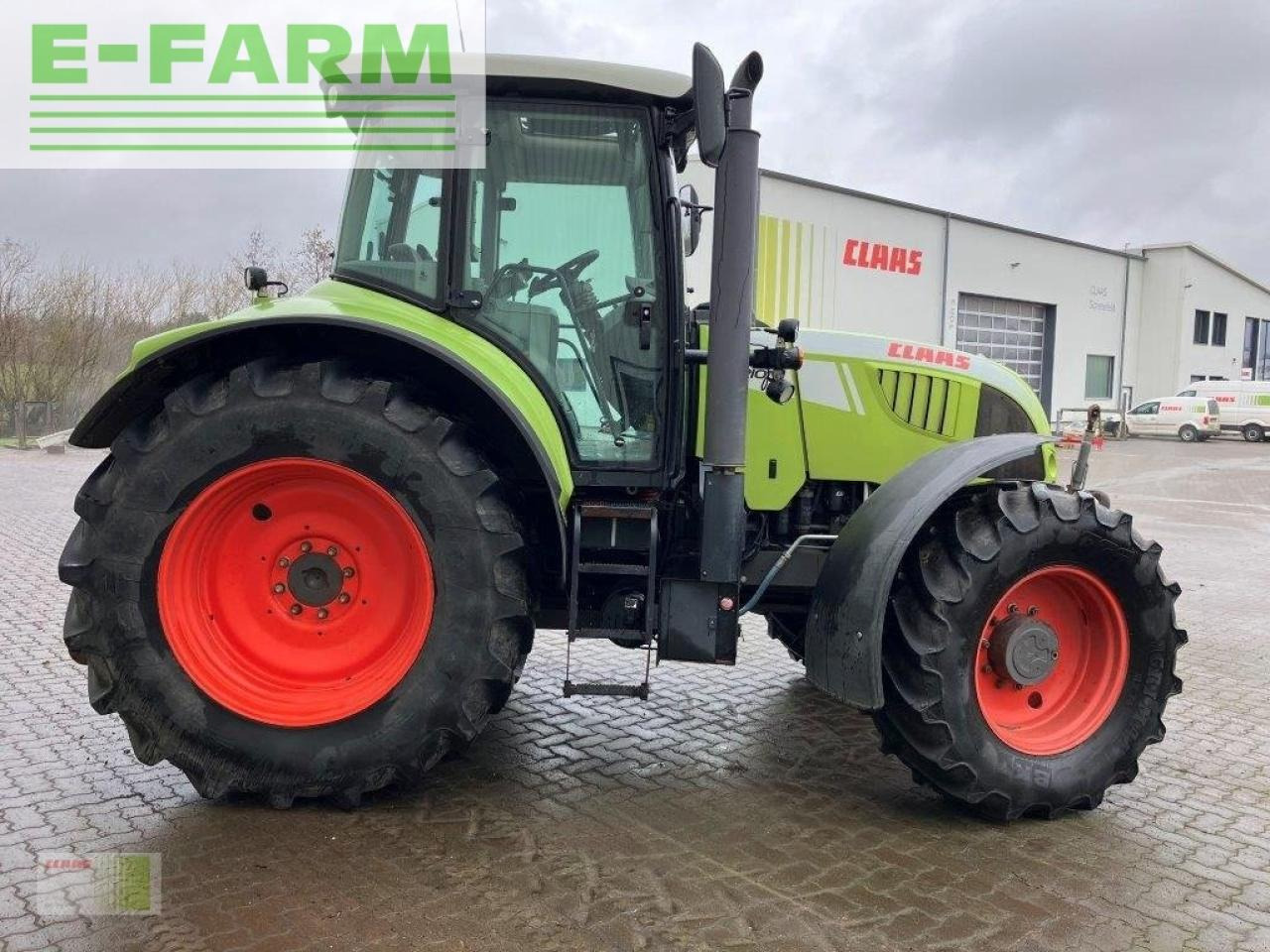 CLAAS arion 640 cis CIS - Traktor: pilt 3 CLAAS arion 640 cis CIS - Traktor: pilt 3