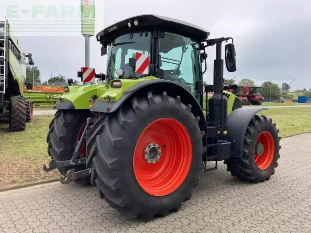 CLAAS arion 660 cmatic cebis CMATIC CEBIS - Traktor: pilt 5 CLAAS arion 660 cmatic cebis CMATIC CEBIS - Traktor: pilt 5