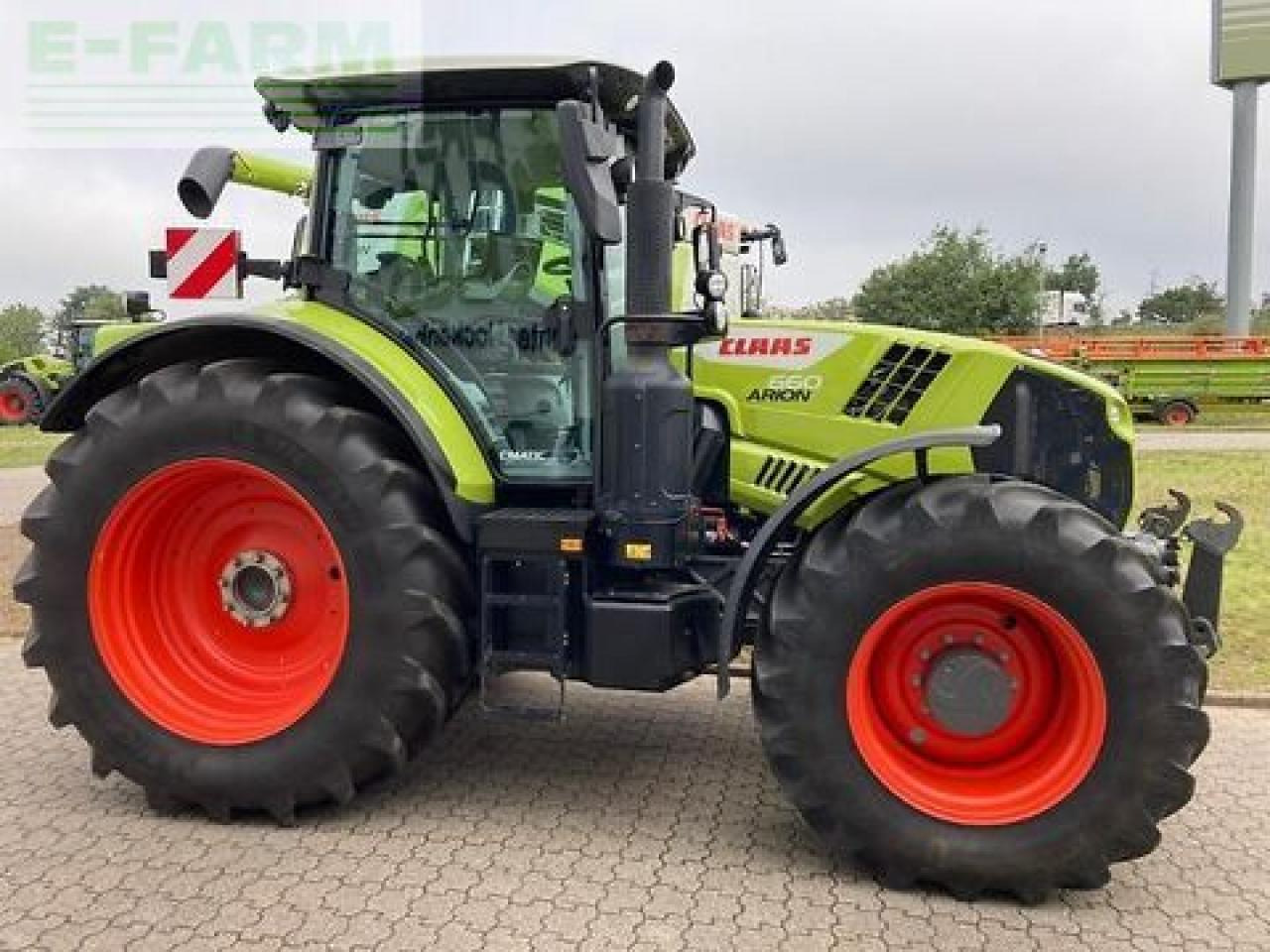 CLAAS arion 660 cmatic cebis CMATIC CEBIS - Traktor: pilt 4 CLAAS arion 660 cmatic cebis CMATIC CEBIS - Traktor: pilt 4