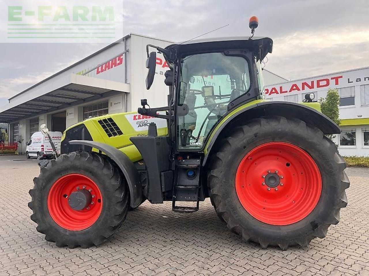 CLAAS arion 660 cmatic s10 rtk - Traktor: pilt 3 CLAAS arion 660 cmatic s10 rtk - Traktor: pilt 3