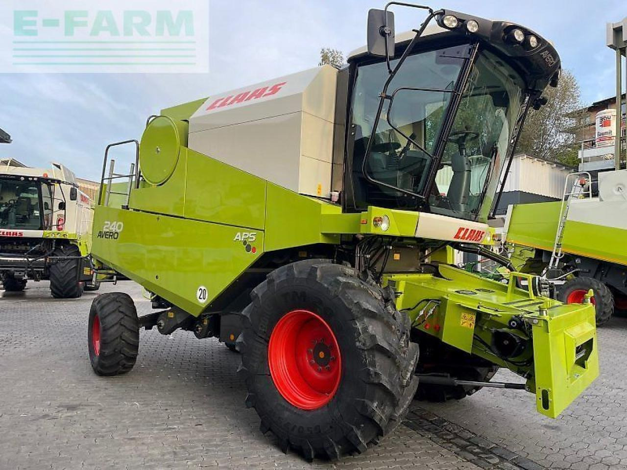 CLAAS avero 240 - Kombain: pilt 3 CLAAS avero 240 - Kombain: pilt 3