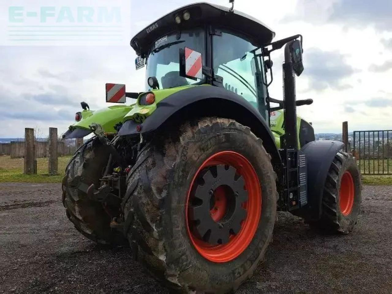 CLAAS axion 800 - Traktor: pilt 5 CLAAS axion 800 - Traktor: pilt 5