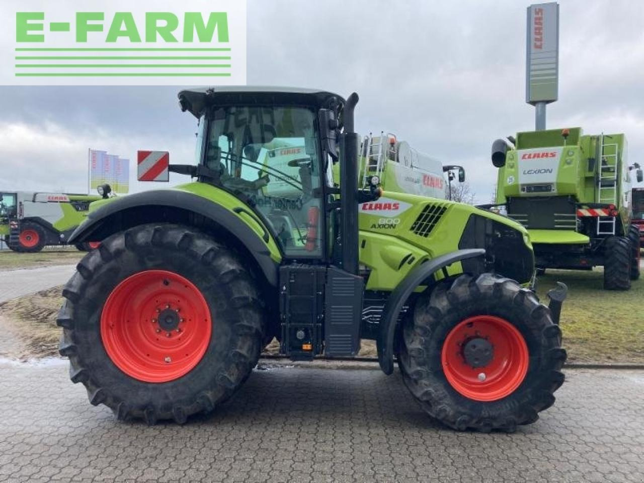 CLAAS axion 800 cis+ - Traktor: pilt 4 CLAAS axion 800 cis+ - Traktor: pilt 4