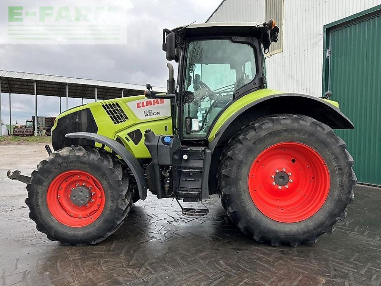 CLAAS axion 810 - Traktor: pilt 2 CLAAS axion 810 - Traktor: pilt 2