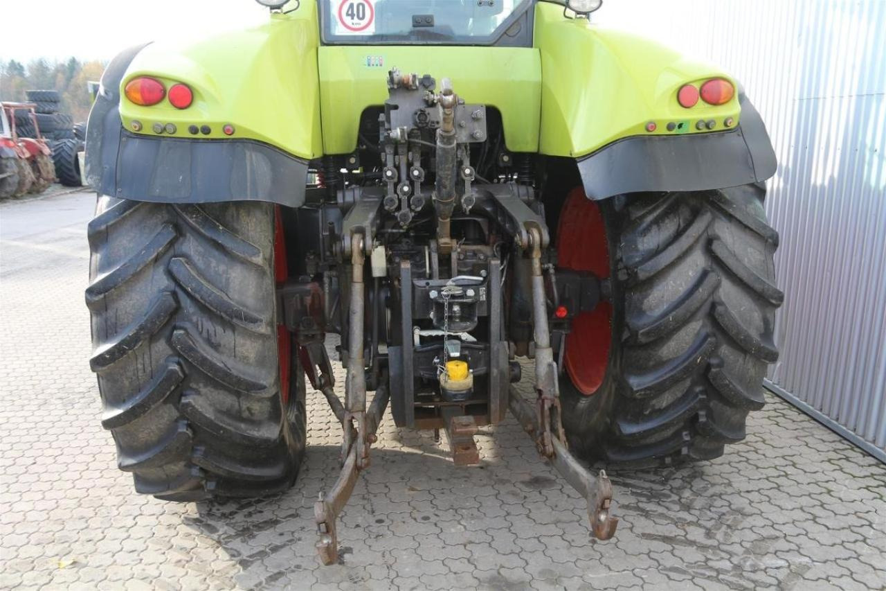 CLAAS axion 820 - Traktor: pilt 4 CLAAS axion 820 - Traktor: pilt 4