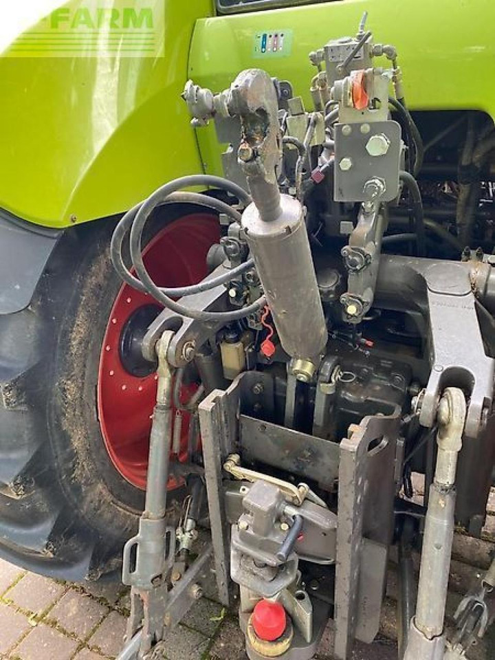 CLAAS axion 820 cmatic CMATIC - Traktor: pilt 4 CLAAS axion 820 cmatic CMATIC - Traktor: pilt 4