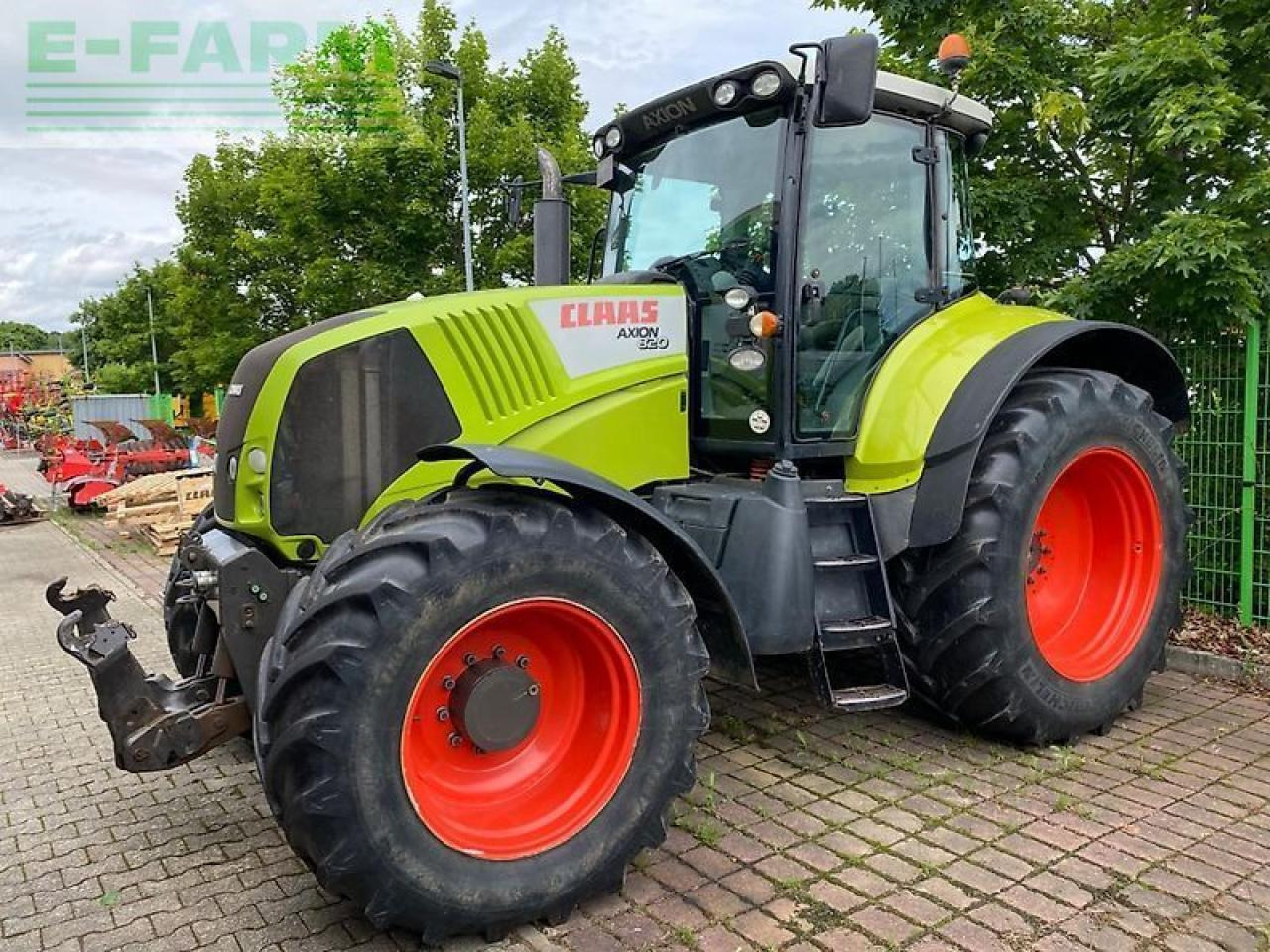 CLAAS axion 820 cmatic CMATIC - Traktor: pilt 1 CLAAS axion 820 cmatic CMATIC - Traktor: pilt 1