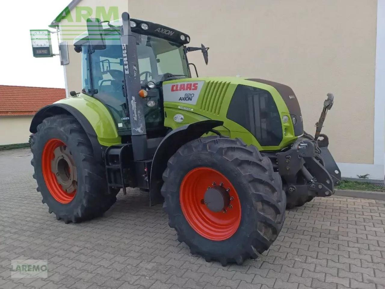 CLAAS axion 820 cmatic cebis CMATIC CEBIS - Traktor: pilt 2 CLAAS axion 820 cmatic cebis CMATIC CEBIS - Traktor: pilt 2