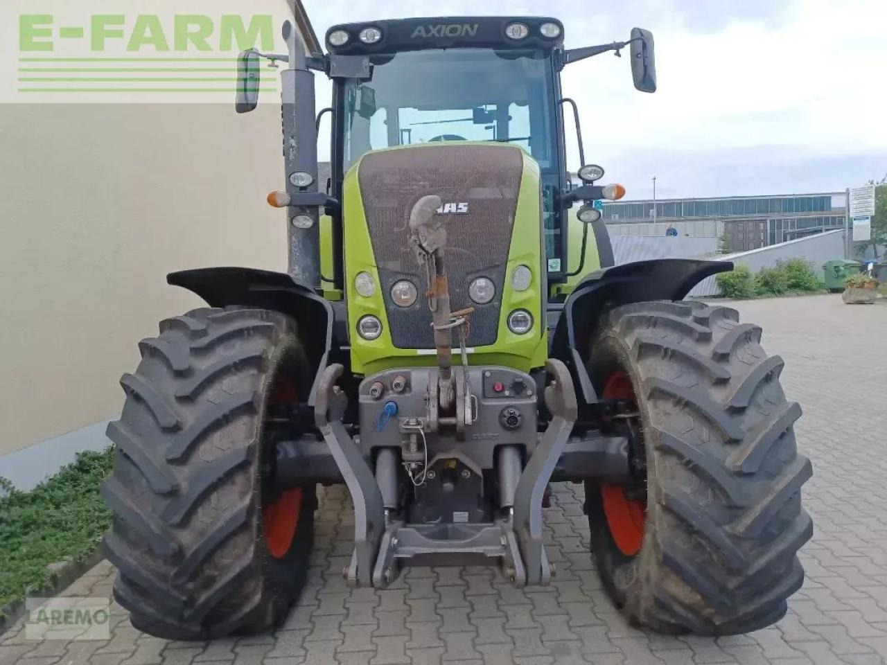 CLAAS axion 820 cmatic cebis CMATIC CEBIS - Traktor: pilt 3 CLAAS axion 820 cmatic cebis CMATIC CEBIS - Traktor: pilt 3