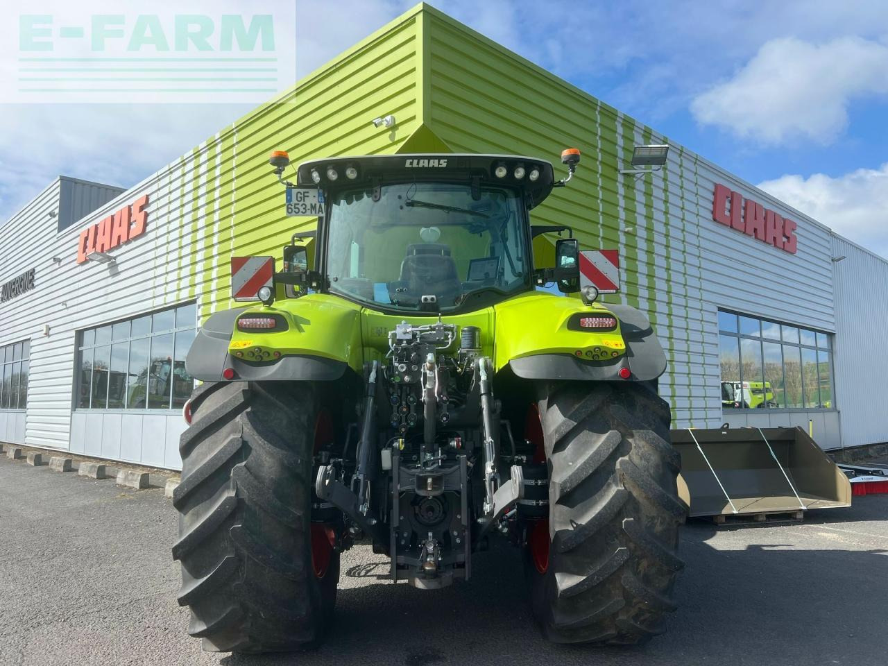 CLAAS axion 870 cmatic s5 sur mesure CMATIC - Traktor: pilt 4 CLAAS axion 870 cmatic s5 sur mesure CMATIC - Traktor: pilt 4