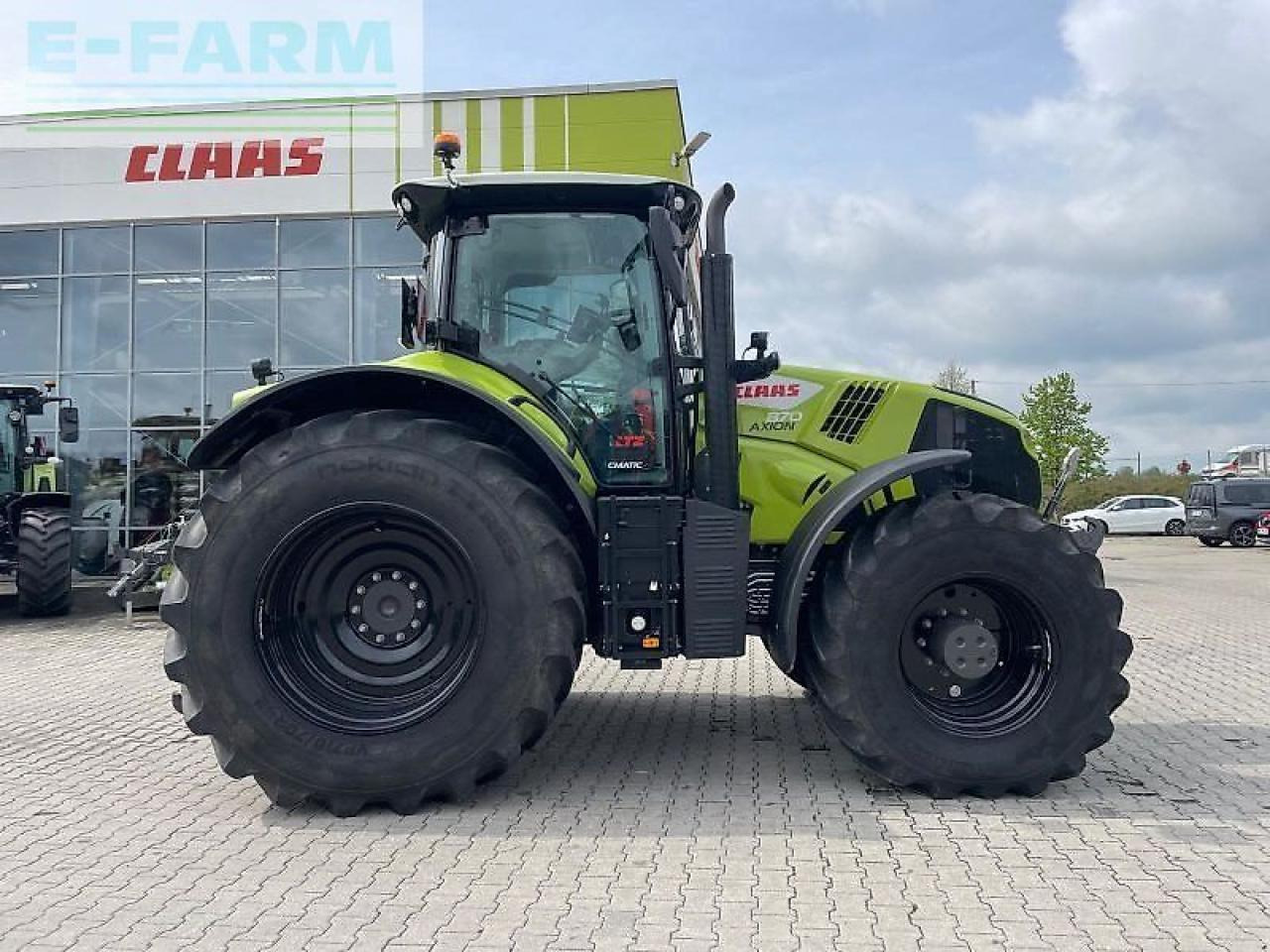CLAAS axion 870 cmatic - stage v CMATIC - Traktor: pilt 2 CLAAS axion 870 cmatic - stage v CMATIC - Traktor: pilt 2
