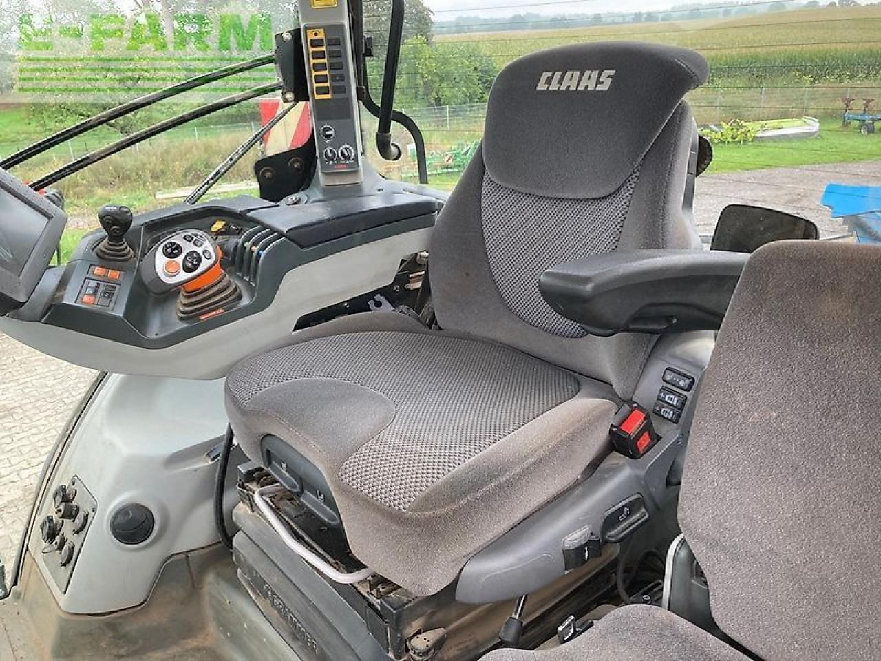 CLAAS axion 950 - Traktor: pilt 2 CLAAS axion 950 - Traktor: pilt 2
