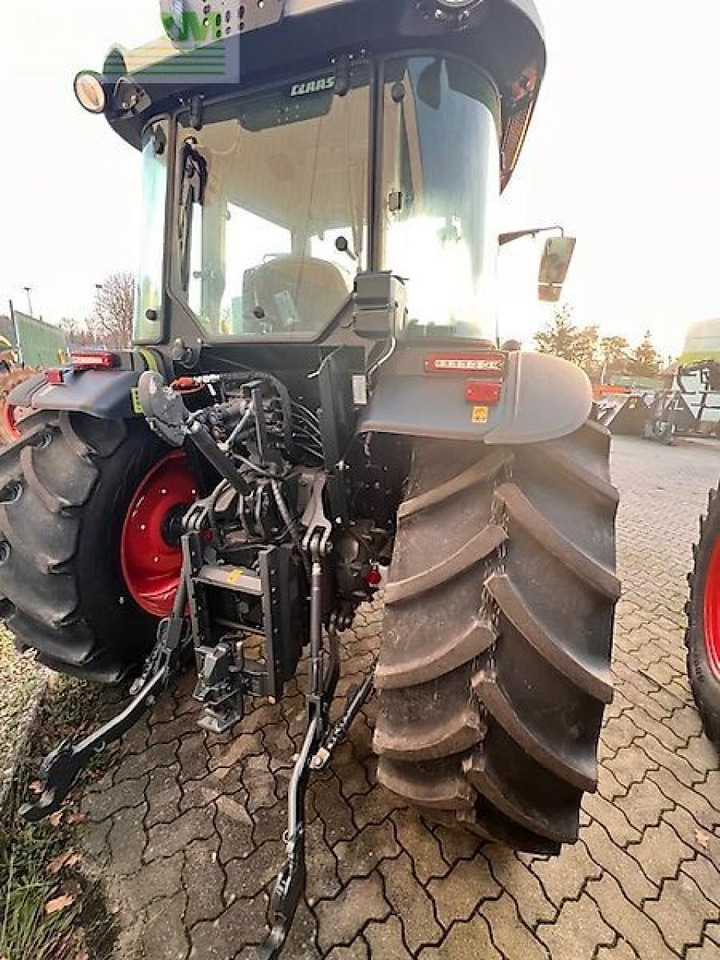 CLAAS axos 240 - Traktor: pilt 2 CLAAS axos 240 - Traktor: pilt 2